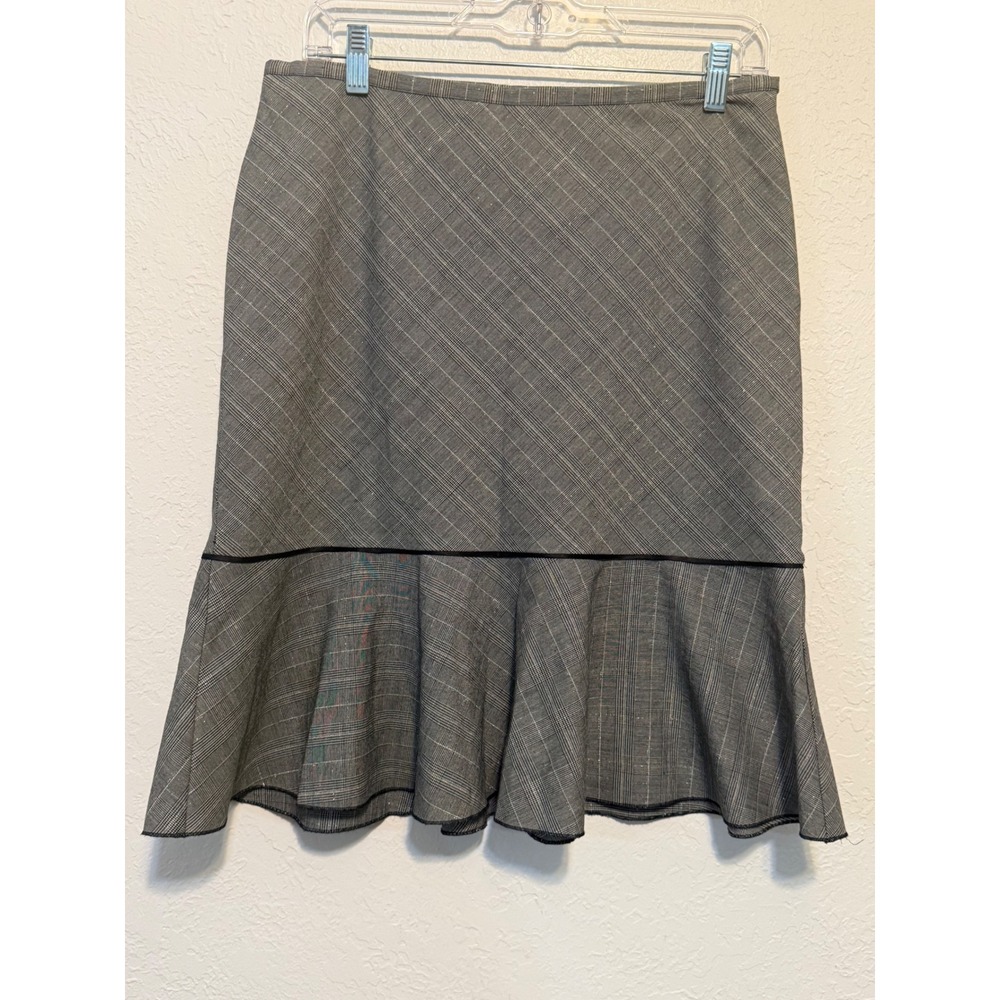 White House Black Market Grayβ Plaid Ruffle Hem Skirt Metallic Velvet Trim 6